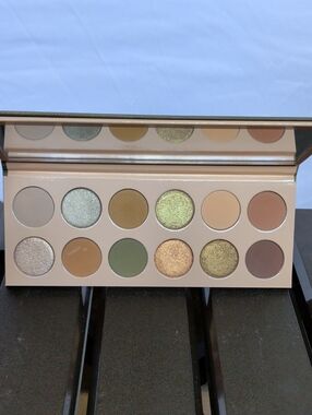 KKW Beauty Camo Eyeshadow Palette - Multi-Shade Women Makeup